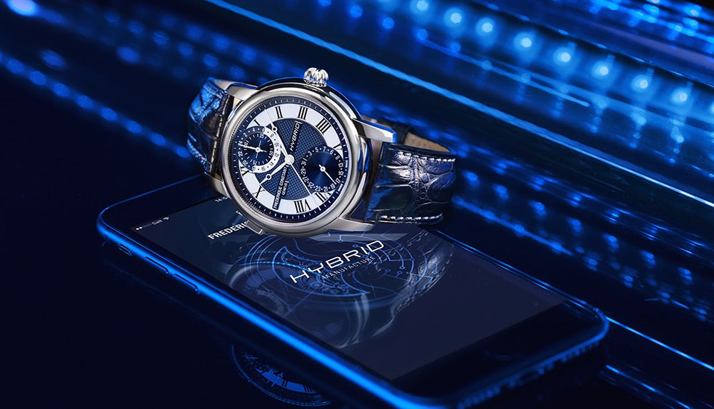 Hybrid Image of watch with smartphone
