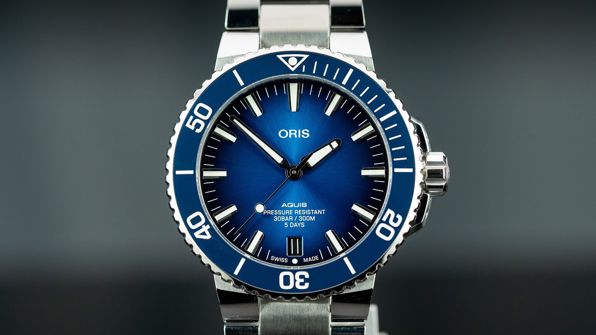 The New ORIS Aquis Date Calibre 400! – Little Treasury Jewelers