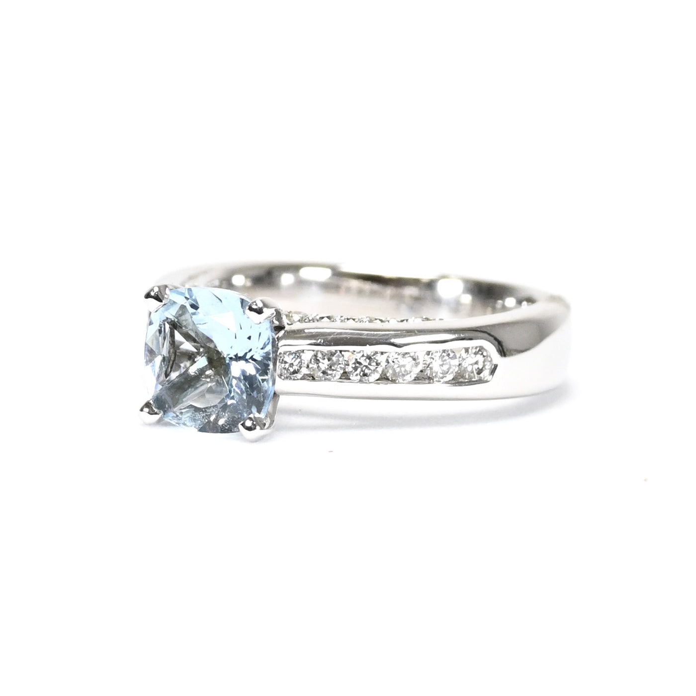 Little Treasury 14k White Gold Solitaire Aquamarine and Diamonds Engagement Ring – 43970