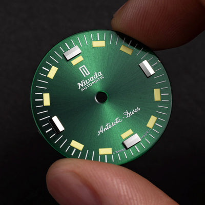 Nivada Grenchen Antarctic Diver Automatic – 32059A04