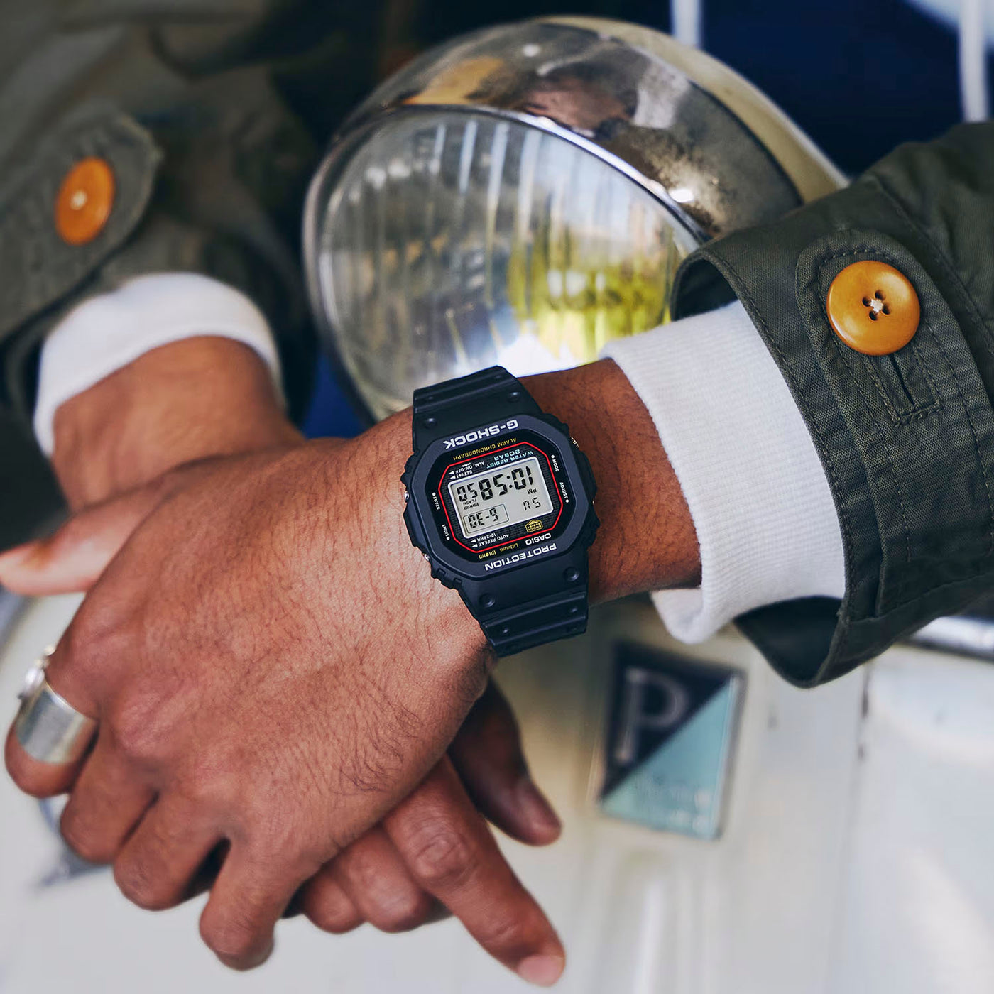 G-Shock Digital 5000 Series Quartz – DW5000R-1A