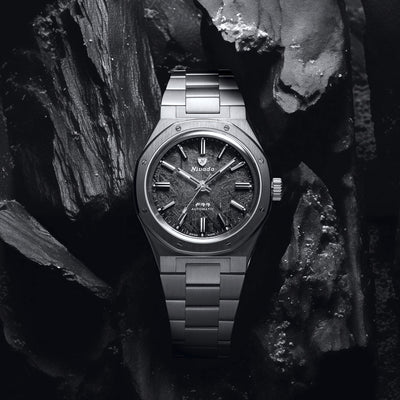 Nivada Grenchen F77 Meteorite Automatic – 68008A77