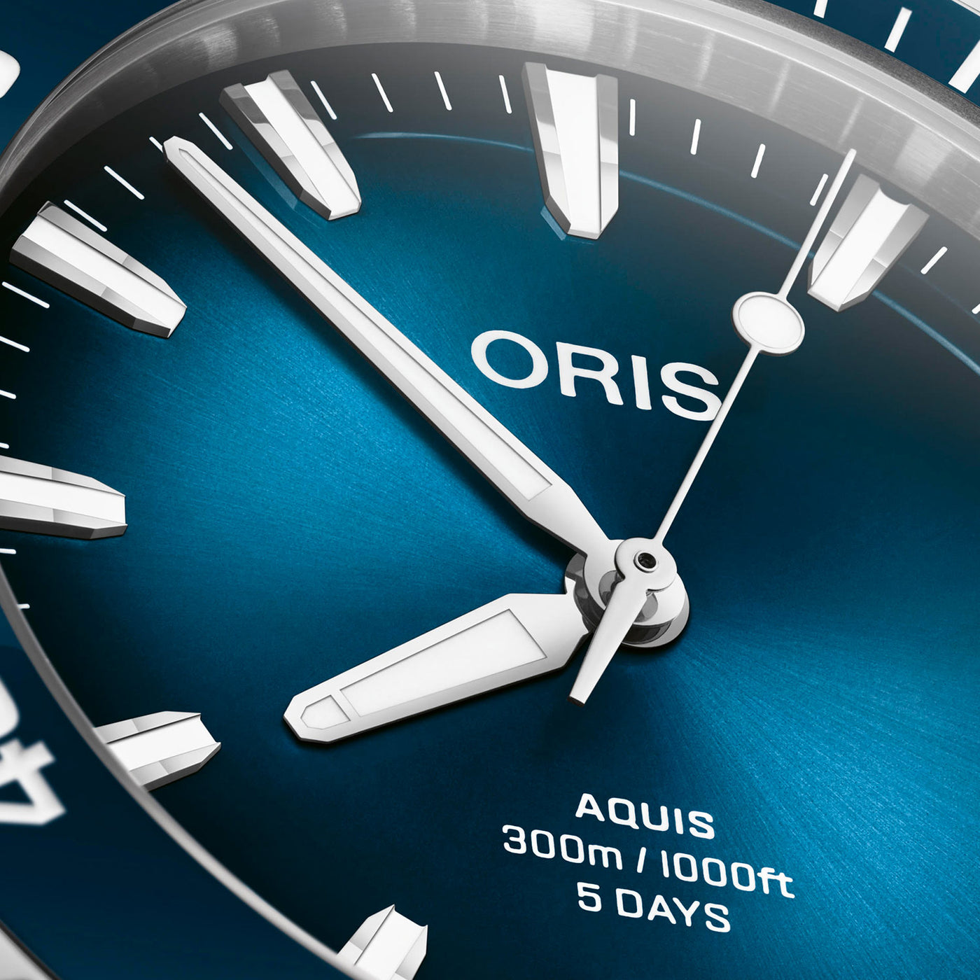 Oris Aquis Calibre 400 Automatic – 01 400 7790 4135-07 4 23 45EB