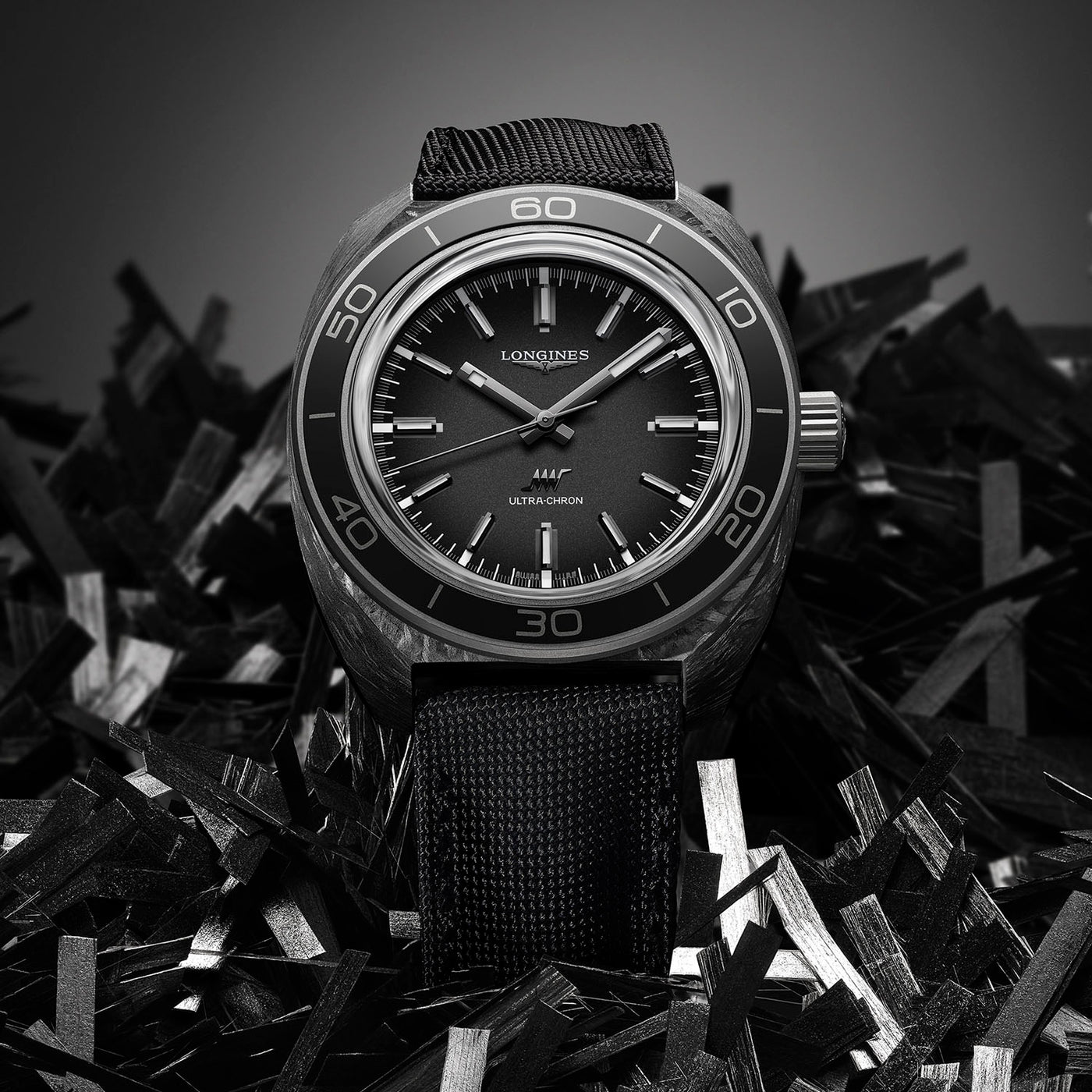 Longines Ultra-Chron Carbon Automatic – L2.839.4.52.2