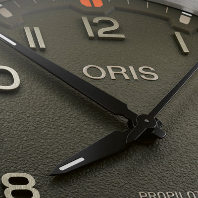 Oris ProPilot Date Automatic – 01 733 7805 4167-07 8 20 04LC