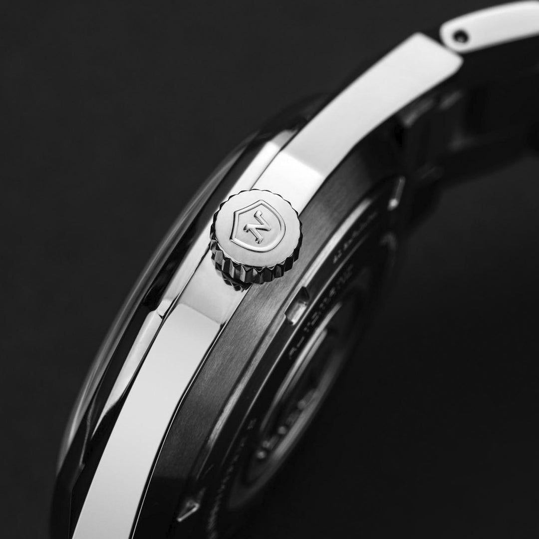Nivada Grenchen F77 Meteorite Automatic – 68008A77 – Little