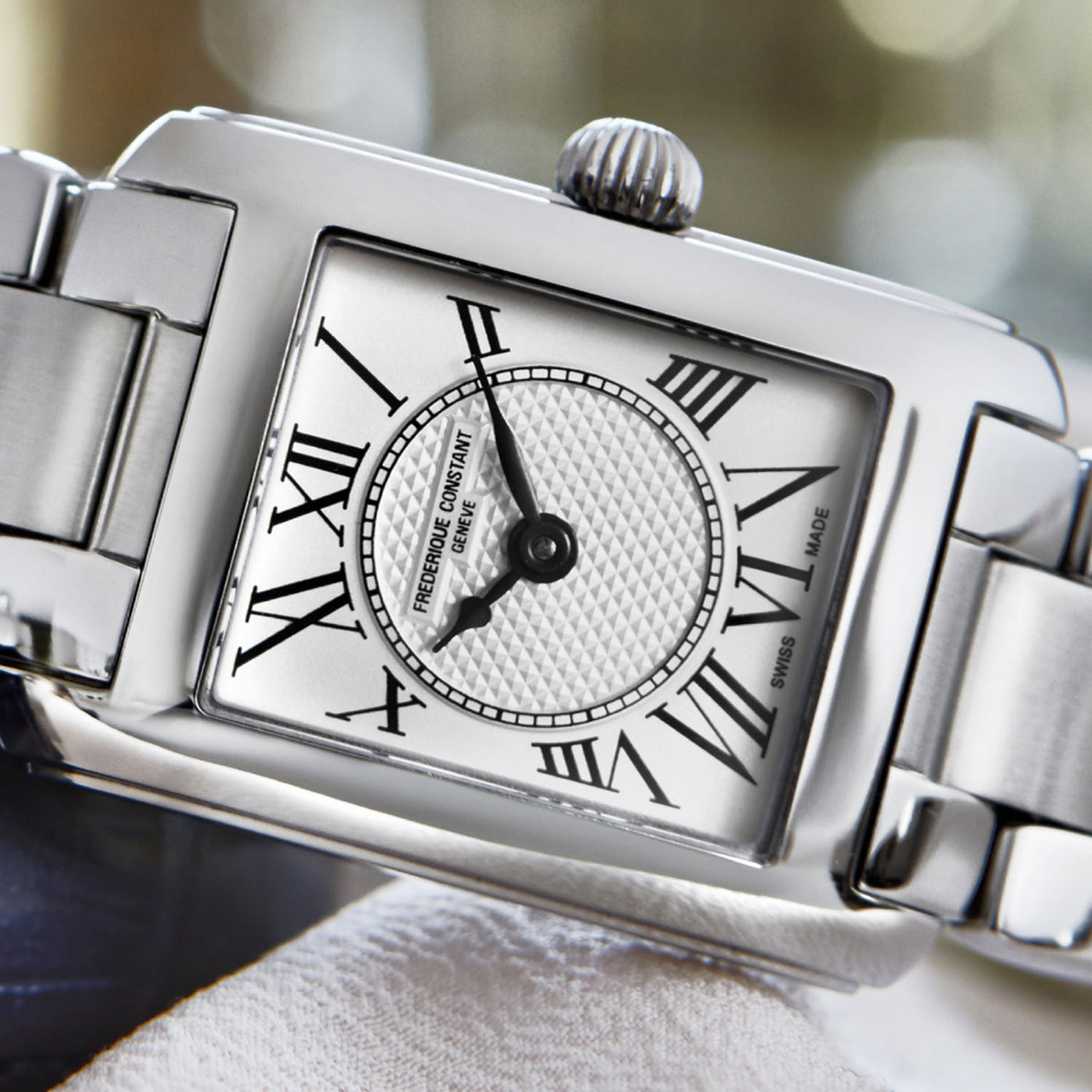 Frederique Constant Classics Carrée Quartz – FC-200MC16B