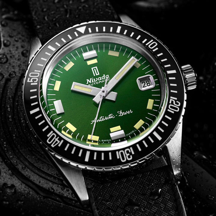 Nivada Grenchen Antarctic Diver Automatic – 32053A01 – Little