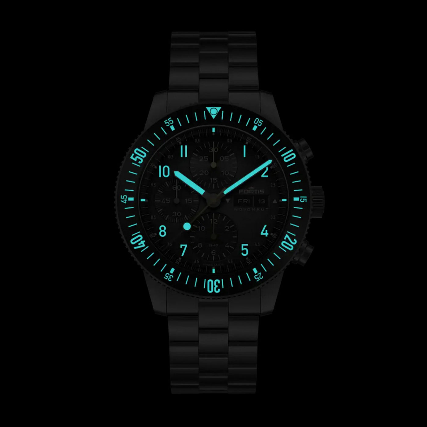 Fortis Novonaut N-42 Titan Legacy Automatic – F2040017 – Little